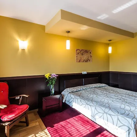 Hotel Ego - Free Parking - Location