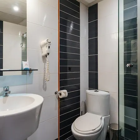 Ego - Free Parking - Location Hotell