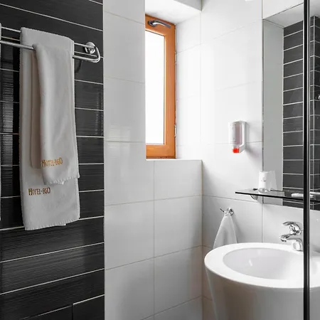 Ego - Free Parking - Location 3*